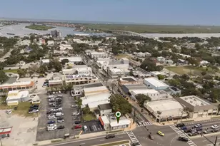 525 Canal St, New Smyrna Beach, FL 32168 - Photo 1