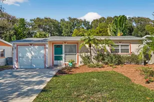 810 E 9th Ave, New Smyrna Beach, FL 32169 - Photo 1
