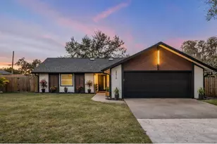 2516 Pine Tree Dr, Edgewater, FL 32141 - Photo 1