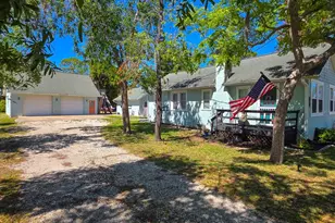 121 E Palm Way, Edgewater, FL 32132 - Photo 1