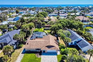 4605 Saxon Dr, New Smyrna Beach, FL 32169 - Photo 1