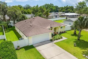 2513 Queen Palm Dr, Edgewater, FL 32141 - Photo 1