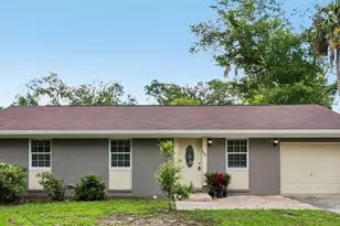 105 N Fairfax Ave, Deland, FL 32724 - Photo 1