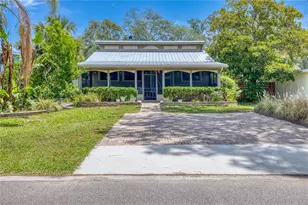 2835 Sunset Dr, New Smyrna Beach, FL 32168 - Photo 1