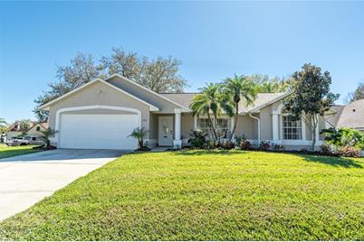 758 Lake Como Dr, Lake Mary, FL 32746 - MLS O6090256 - Coldwell Banker