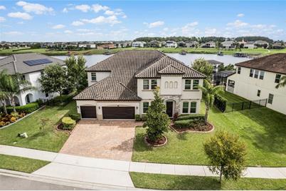 16611 Broadwater Avenue, Winter Garden, FL 34787 - Photo 1