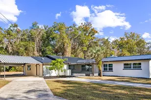 10349 E Mallard Ln, Floral City, FL 34436 - Photo 1