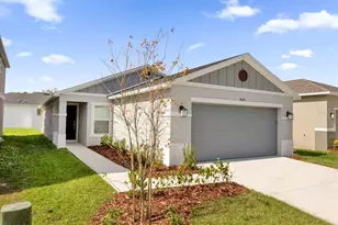 8620 Caribbean Pne Wy, Lakeland, FL 33809 - Photo 1