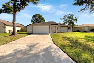 110 Lindenwood Ln, Kissimmee, FL 34743 - Photo 1