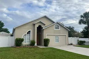 111 E 6th St, Apopka, FL 32703 - Photo 1