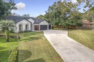 693 Charrice Pl, Sanford, FL 32771 - Photo 1
