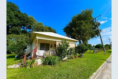 177 S Magnolia Avenue, Center Hill, FL 33514 - Photo 1