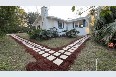 26221 SE 159th Lane, Umatilla, FL 32784 - Photo 1