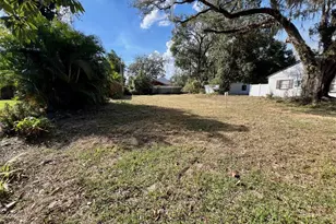 1830 Lake Sue Dr, Orlando, FL 32803 - Photo 1