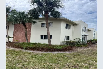 4480 Overlook Dr Drive NE #17, Saint Petersburg, FL 33703 - Photo 1