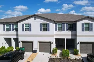 36495 Garden Wall Wy, Zephyrhills, FL 33541 - Photo 1