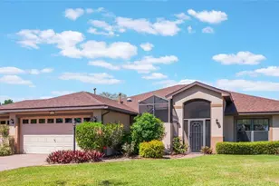 27307 Pine Straw Rd, Leesburg, FL 34748 - Photo 1