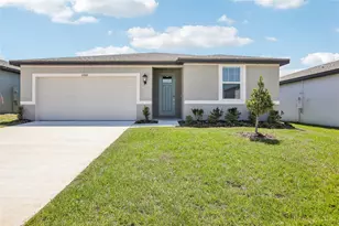 31668 Wild Grape Ln, Brooksville, FL 34602 - Photo 1