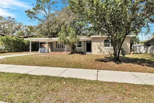 5861 Bolling Dr, Orlando, FL 32808 - Photo 1