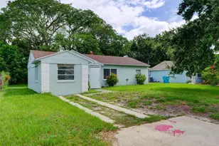 613 20th St, Orlando, FL 32805 - Photo 1