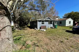 227 W Cypress St, Winter Garden, FL 34787 - Photo 1