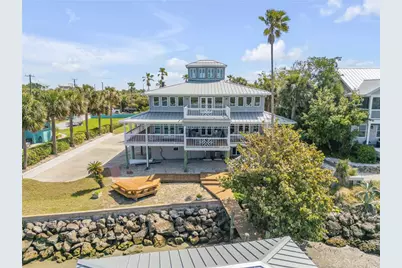 1110 N Peninsula Avenue, New Smyrna Beach, FL 32169 - Photo 1