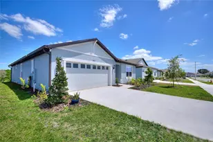 423 Pine Tree Blvd, Lake Alfred, FL 33850 - Photo 1