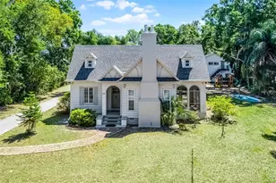 1210 S Clayton St, Mount Dora, FL 32757 - Photo 1