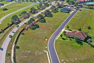 823 Waterfern Trail Dr, Auburndale, FL 33823 - Photo 1