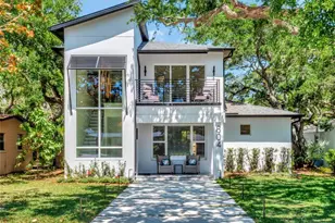 804 E 24th Ave, New Smyrna Beach, FL 32169 - Photo 1