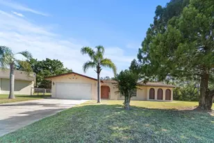 717 Wedge Ln, Kissimmee, FL 34759 - Photo 1