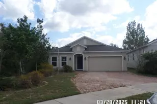 9486 Oglethorpe Dr, Groveland, FL 34736 - Photo 1