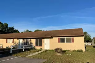 516 E Rosewood Ln, Tavares, FL 32778 - Photo 1