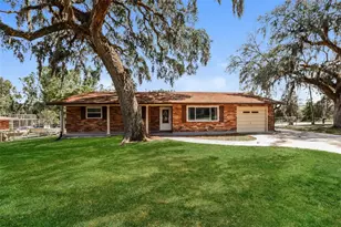 3746 Palm Dr, Leesburg, FL 34748 - Photo 1