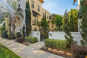 654 Mariposa St, Orlando, FL 32801 - Photo 1