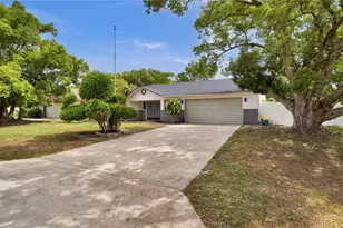 1965 Greenview Dr, Deltona, FL 32725 - Photo 1