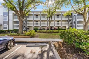 13839 Fairway Island Dr, Orlando, FL 32837 - Photo 1