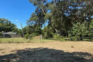 2219 Grant Ave, Eustis, FL 32726 - Photo 1