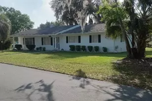 9438 E Village Green Cir, Inverness, FL 34450 - Photo 1