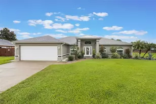 2113 Kirkland Lake Dr, Auburndale, FL 33823 - Photo 1