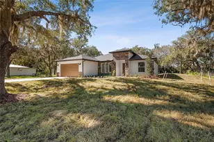 304 N Jungle Rd, Geneva, FL 32732 - Photo 1