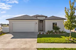 6419 Chorus Dr, Mascotte, FL 34753 - Photo 1