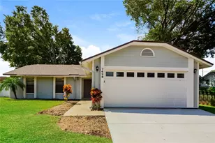 7628 Southwick St, Orlando, FL 32818 - Photo 1