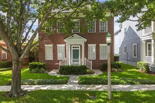 704 Honeysuckle Ave, Celebration, FL 34747 - Photo 1