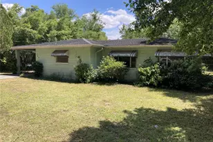 802 High St, Wildwood, FL 34785 - Photo 1