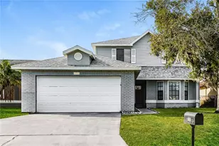 155 Sandalwood Dr, Kissimmee, FL 34743 - Photo 1