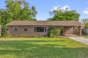 512 Dixson St, Orange City, FL 32763 - Photo 1