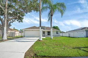 340 Edgewood Ct, Kissimmee, FL 34759 - Photo 1