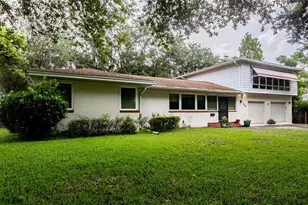 546 Lake Como Cir, Orlando, FL 32803 - Photo 1