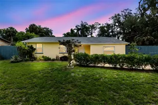 9 N Mantor Ave, Titusville, FL 32796 - Photo 1